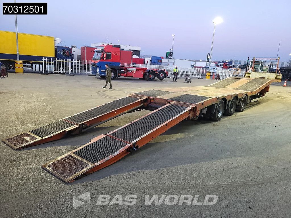 Nooteboom S17DE-0P3C 3 axles Steering Axle Lifting Bed