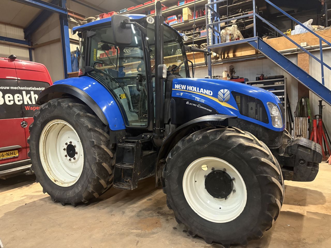 New Holland T5.105 electro command