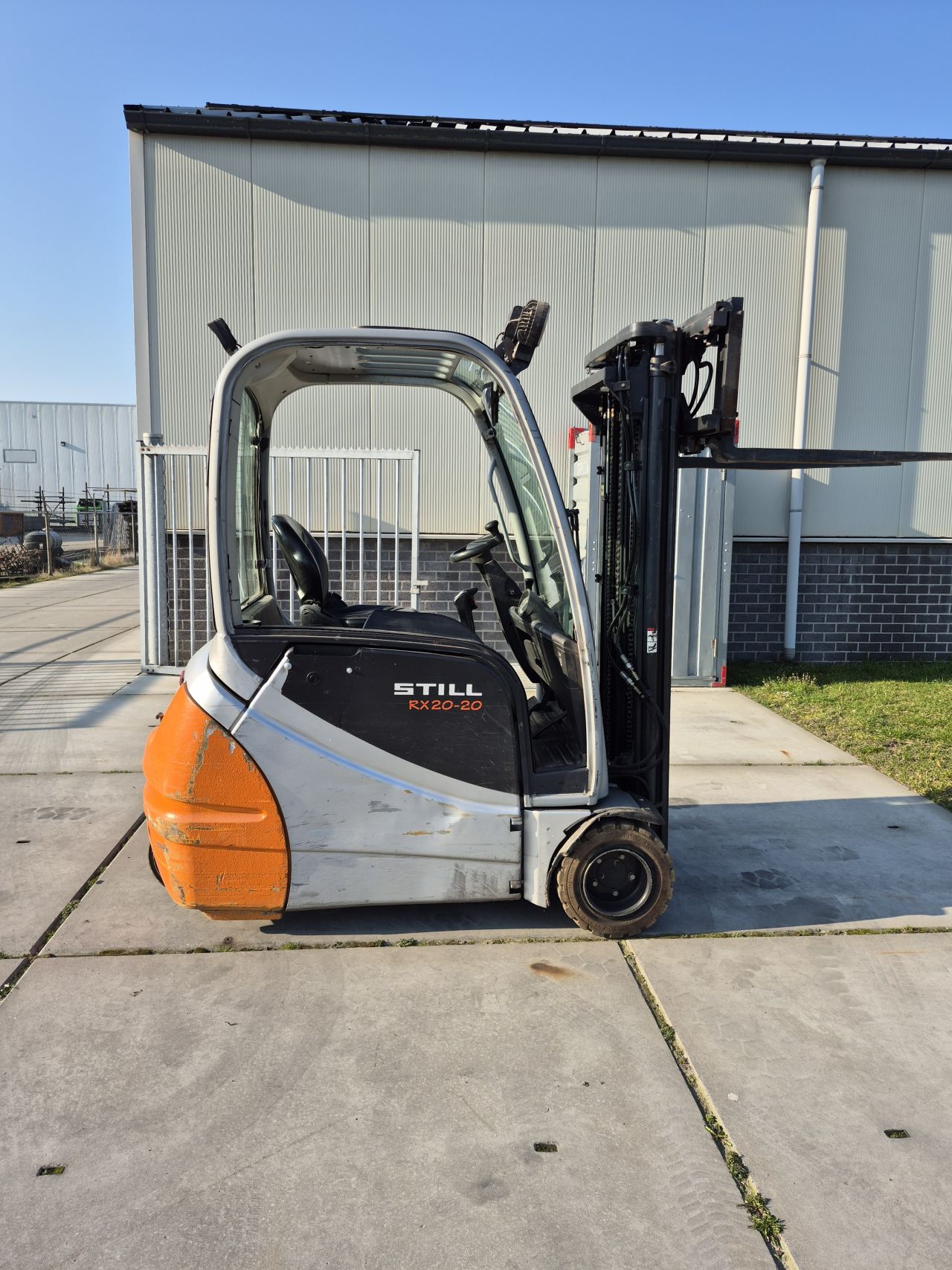 Still RX20-20 triplex sideshift 4.830 mm bj 2012 7029 uur