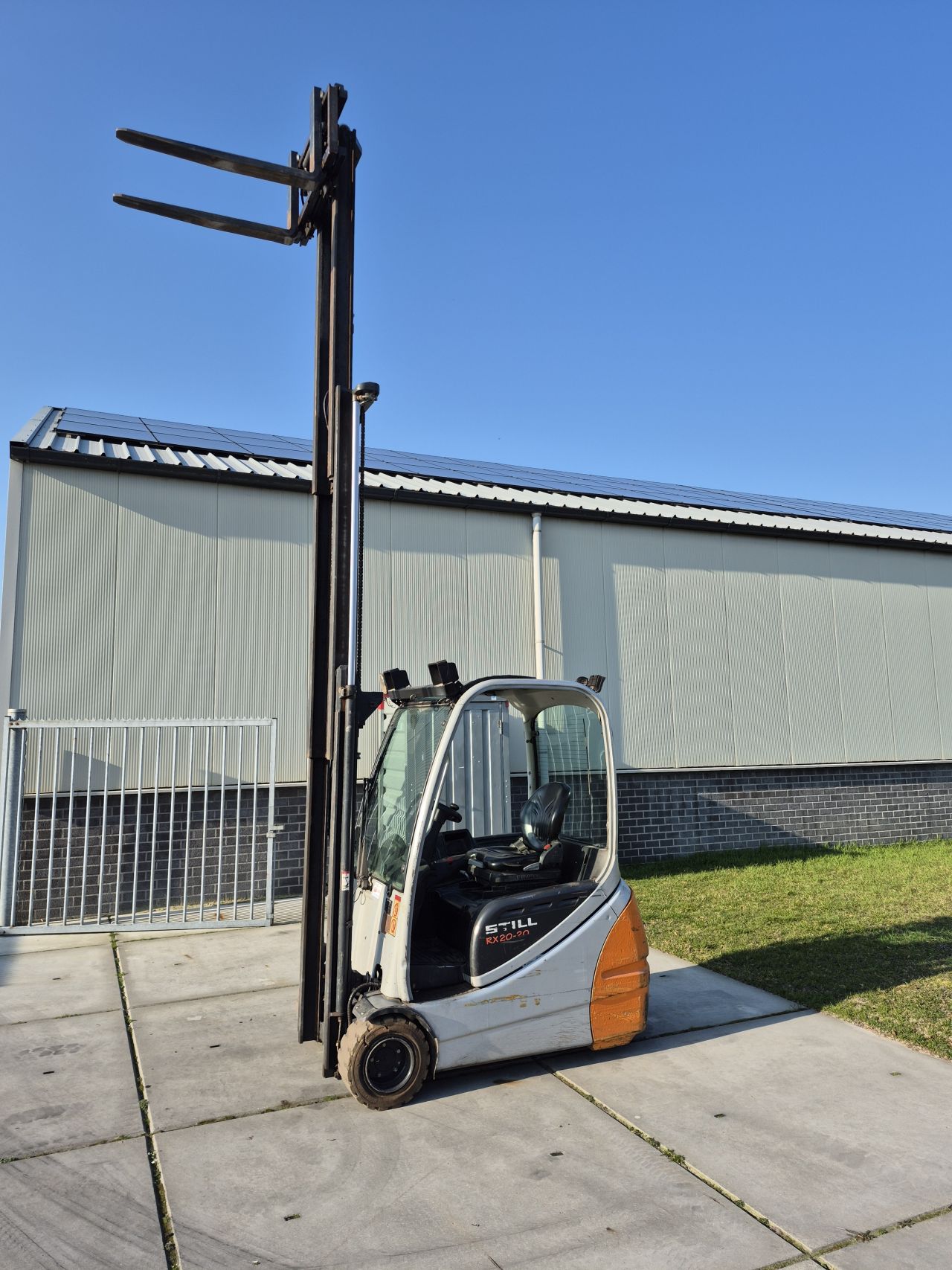 Still RX20-20 triplex sideshift 4.830 mm bj 2012 7029 uur