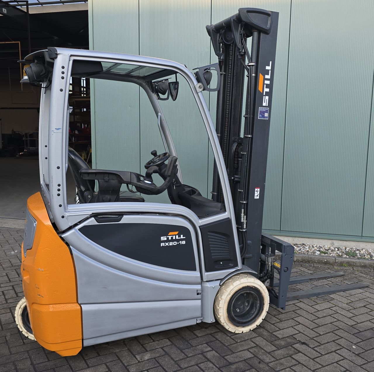 Still RX20-16 (2018)