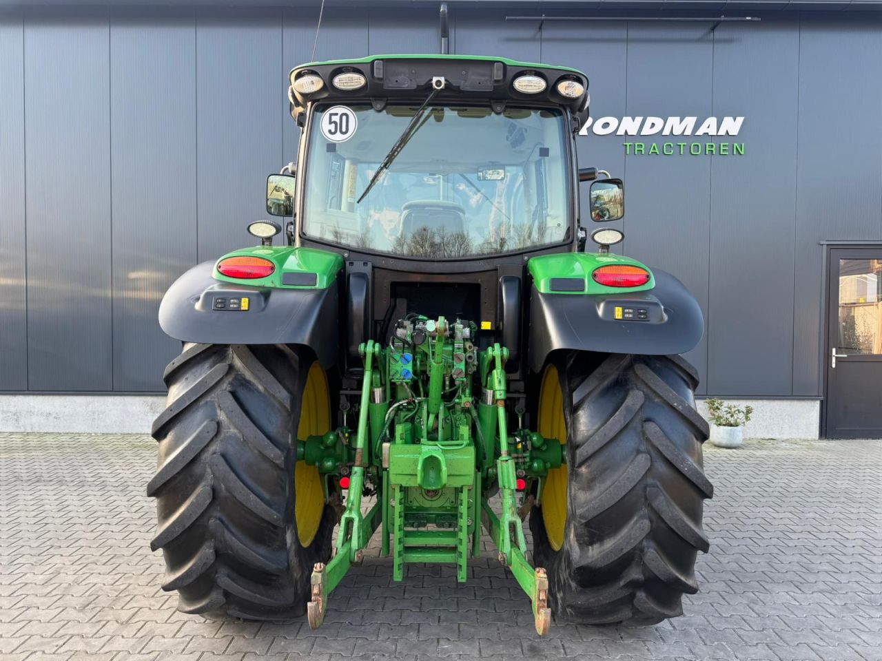 John Deere 6125R AP