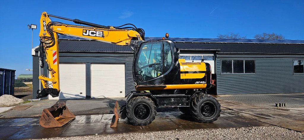 JCB JS145 W