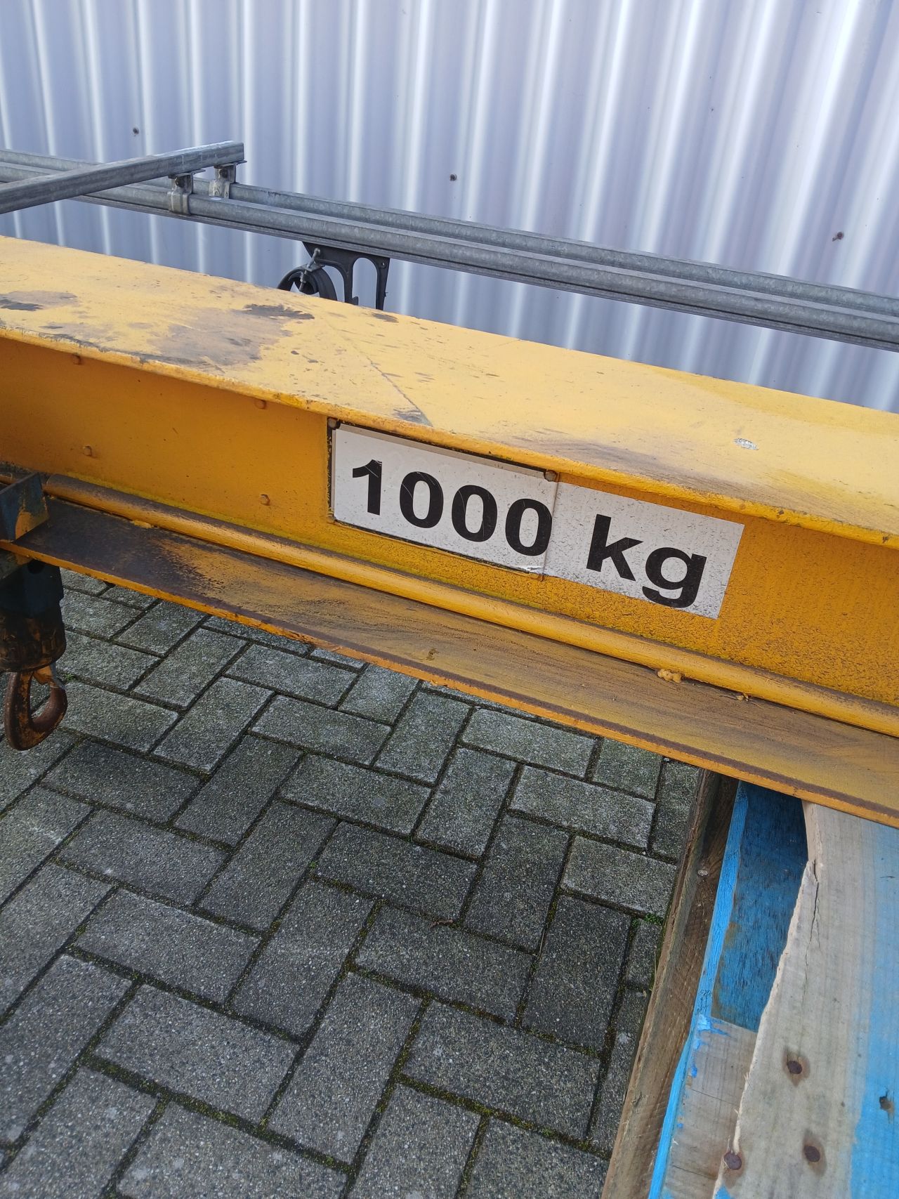 Half portaal kraan. Portaalkraan, Hijsbalk , Bovenloopkraan