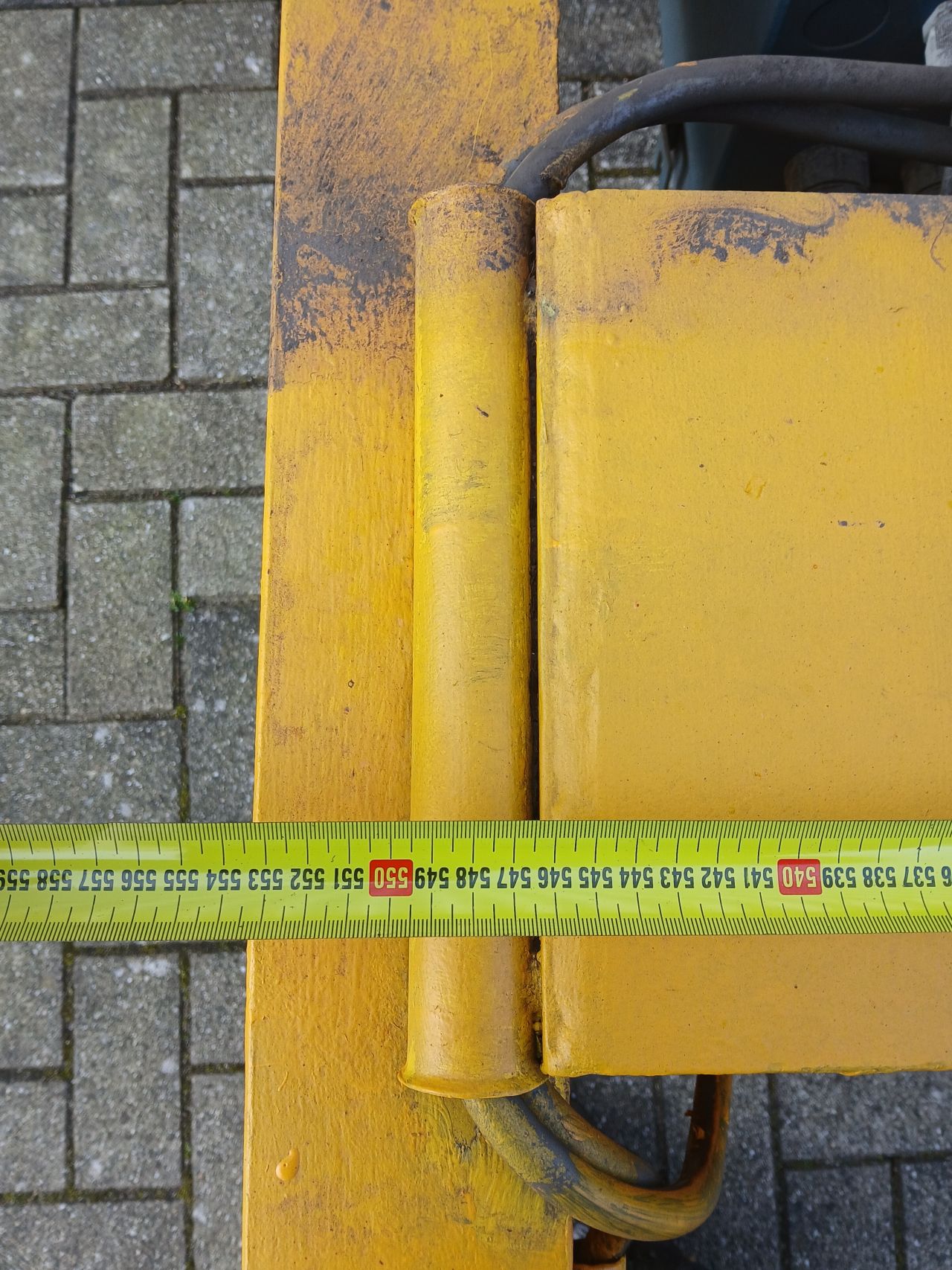 Half portaal kraan. Portaalkraan, Hijsbalk , Bovenloopkraan