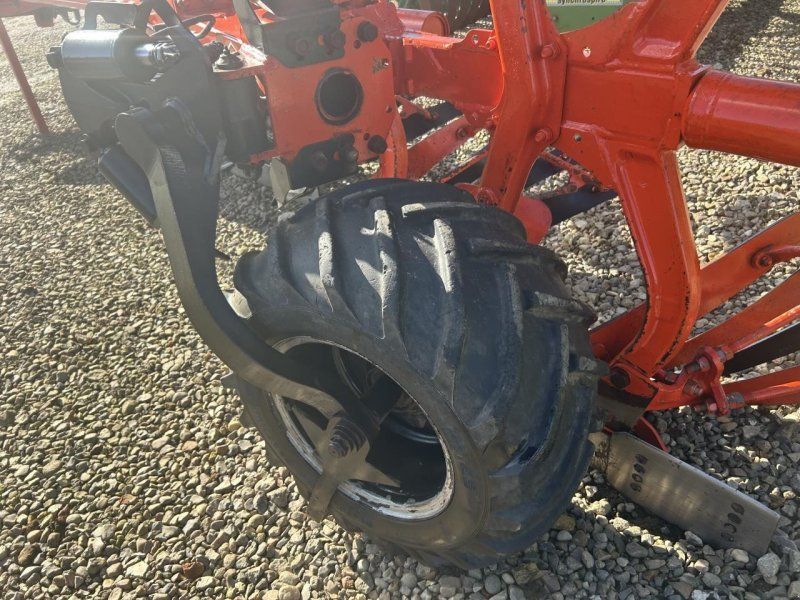 Kuhn 5F VM 1535H