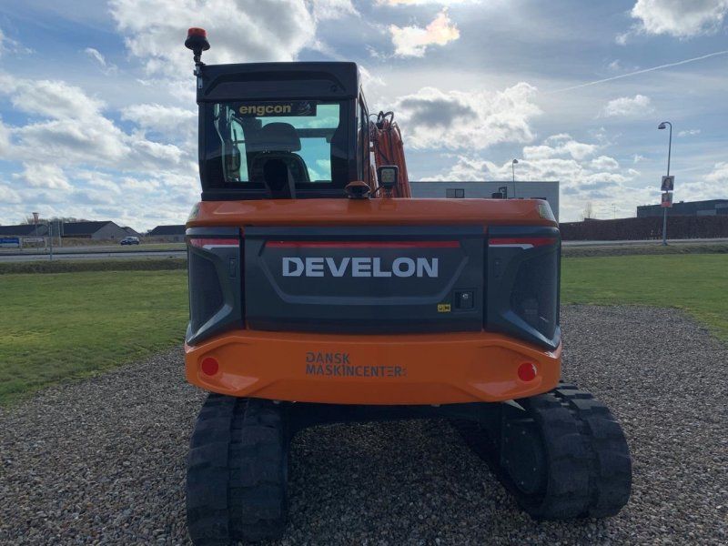 Develon DX85R-7