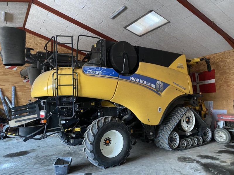 New Holland CR9.90 T4B EU TRACK