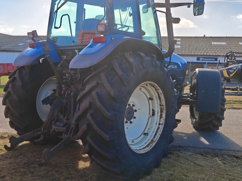 New Holland TM 165