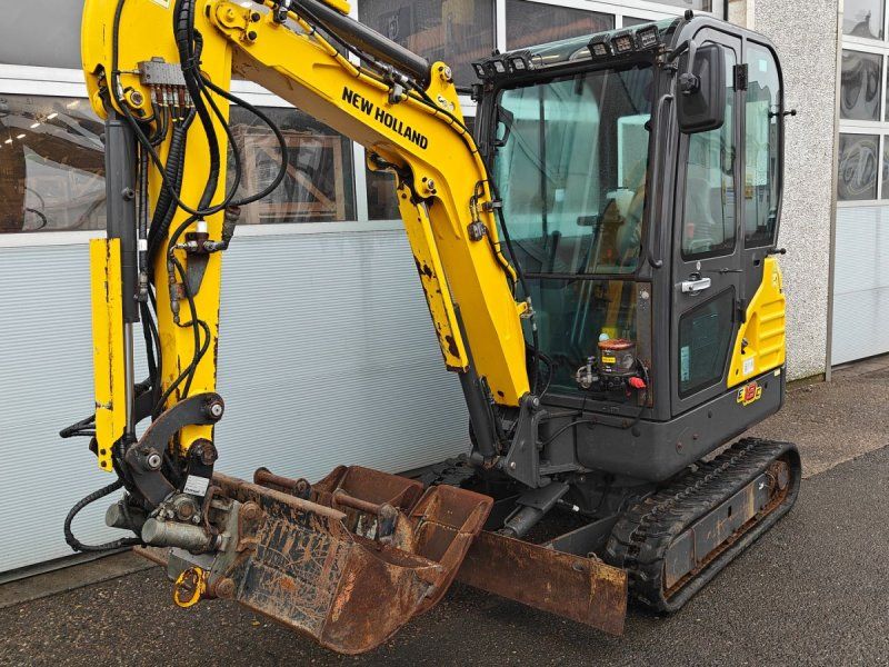 New Holland E18 C Centralsmøring, tiltfæste, lys, 3x skovl