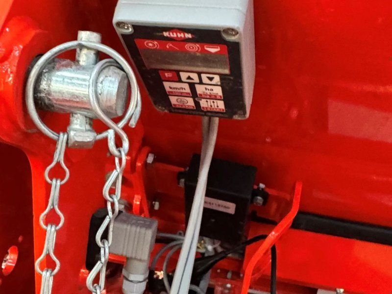 Kuhn HR 404 rotorharve Sitera 4000 rotorsæt monteret Sitera så