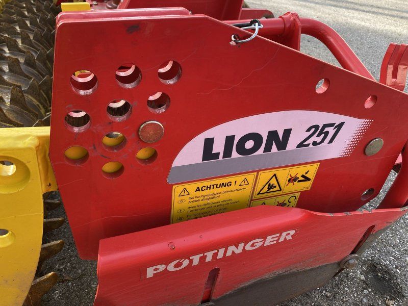 Pöttinger Kreiselge Lion 251