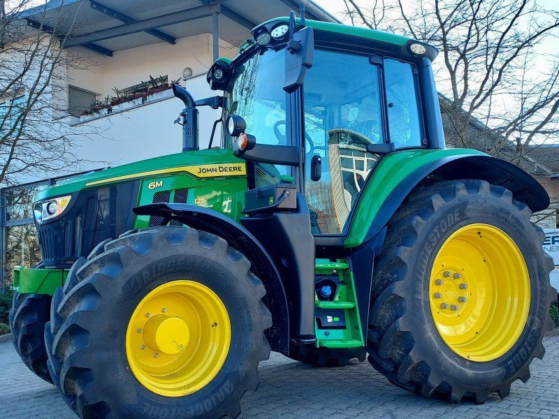John Deere 6M 125