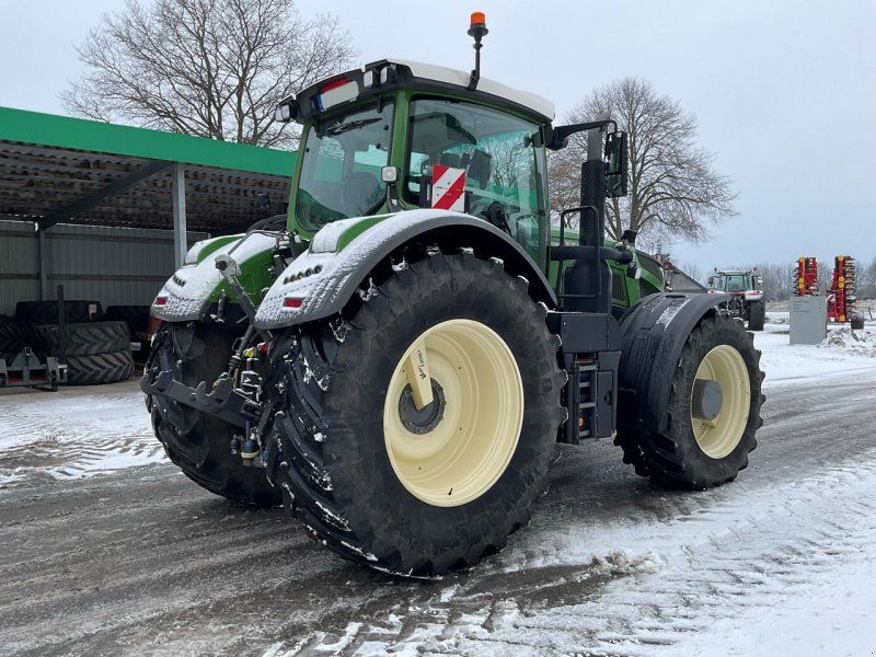 Fendt 942 Vario Gen7 Profi+