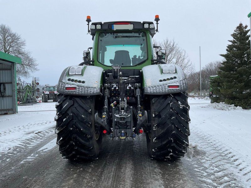 Fendt 942 Vario Gen7 Profi+
