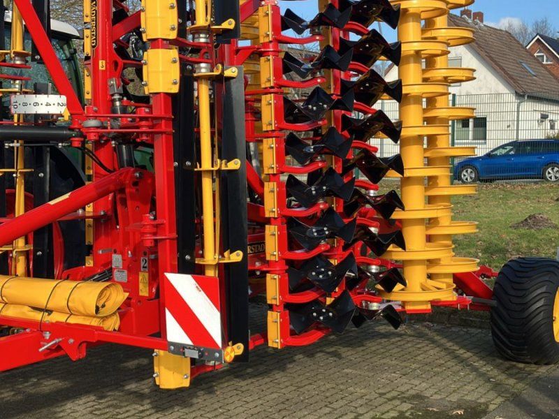 Väderstad Carrier XT 625