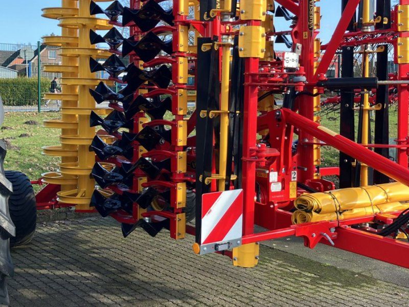 Väderstad Carrier XT 625