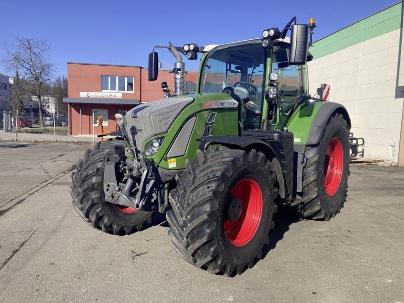 Fendt GEBR. 724 VARIO S4 PROFI