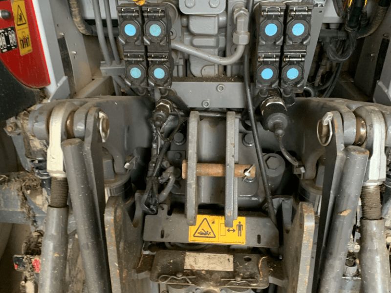 Massey Ferguson 5S 145