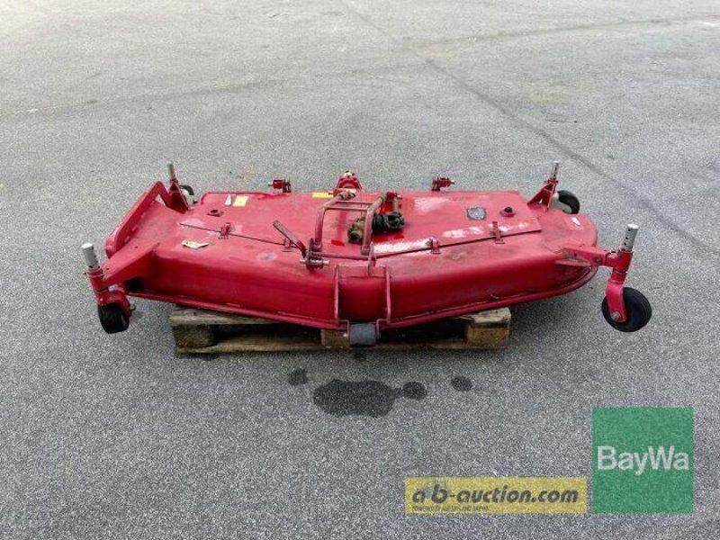 Massey Ferguson ZWISCHENACHSMÄHW.J2S1540