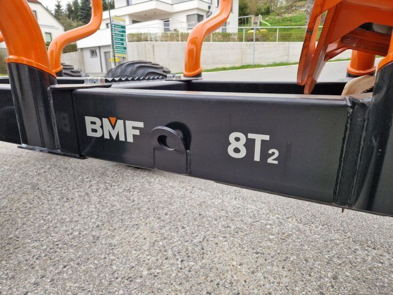 BMF 8T2