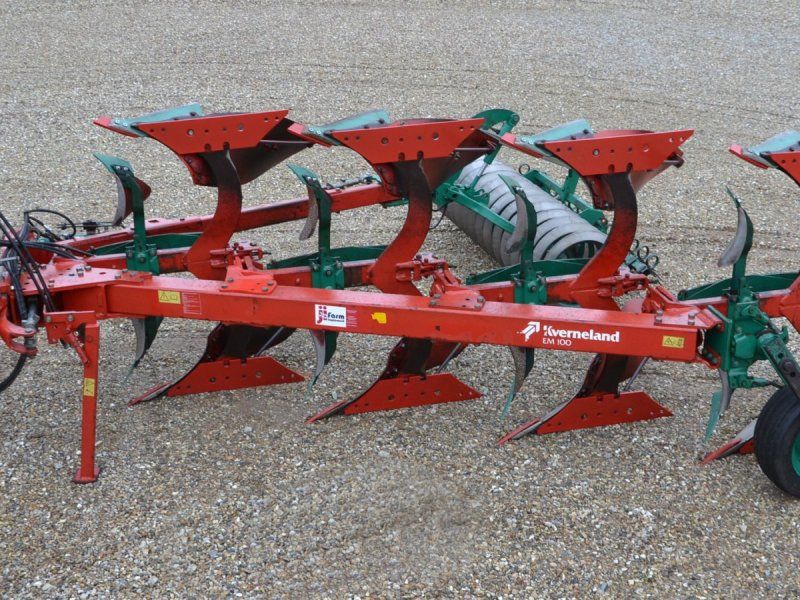 Kverneland 4 furet EM 100-160-9 med packomat  . Flot og velholdt