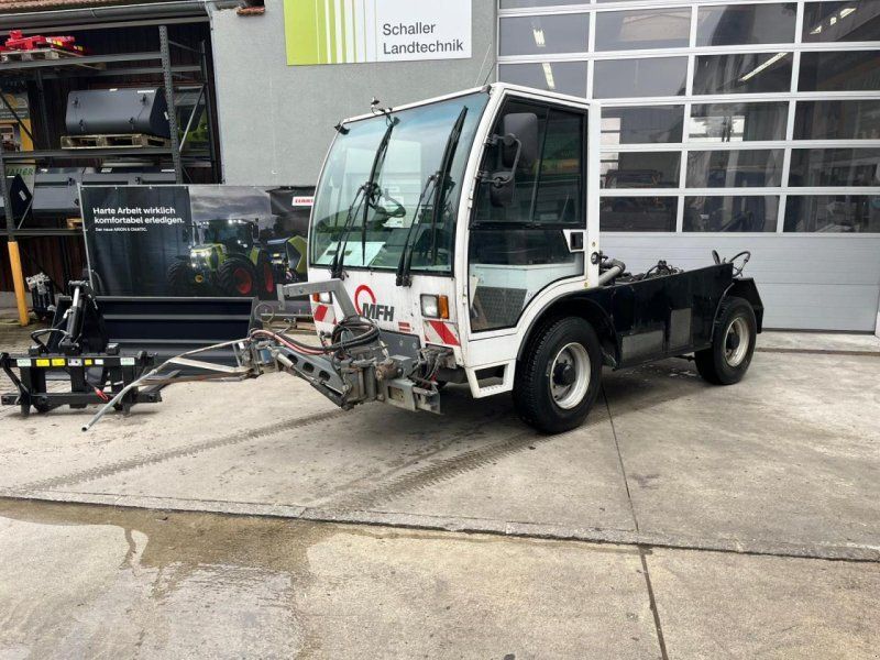 Iveco Aebi MFH 5000, Kehrmaschine Grundmaschine