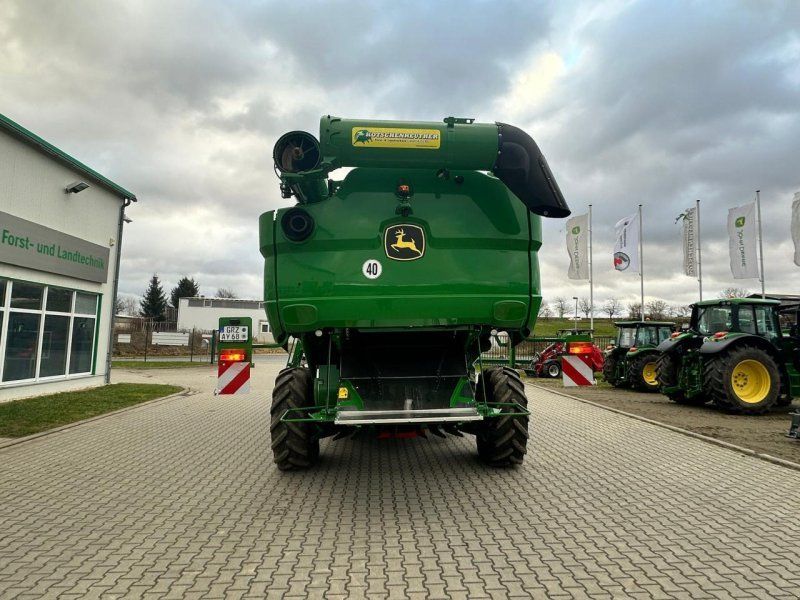 John Deere S770i Hill Master