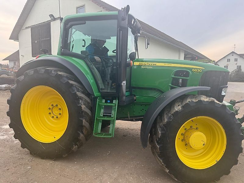 John Deere 6830 Auto powr