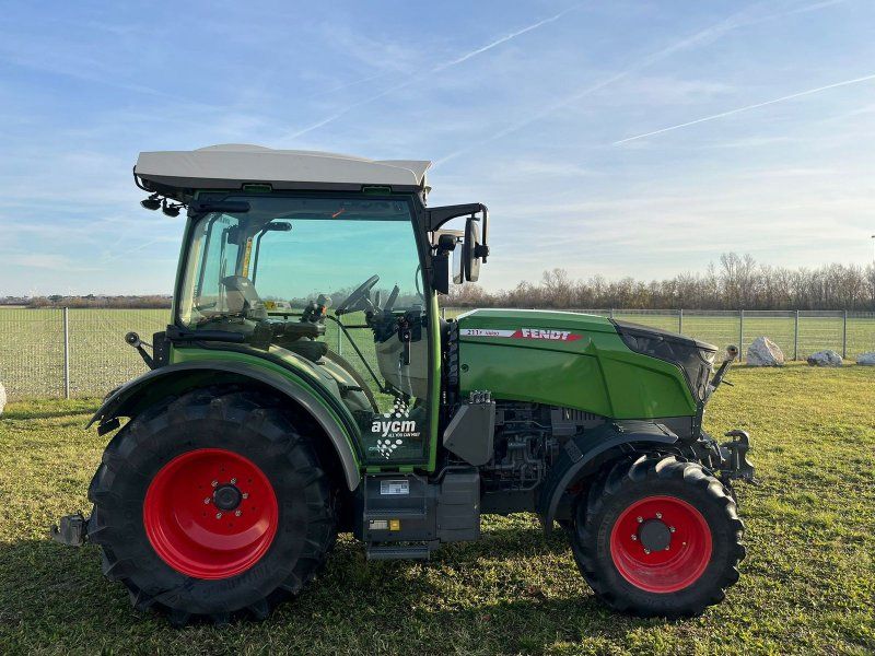 Fendt 211 Vario F (Gen3)