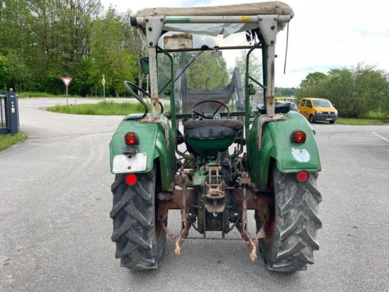 Deutz-Fahr D 4005 mit Frontlader