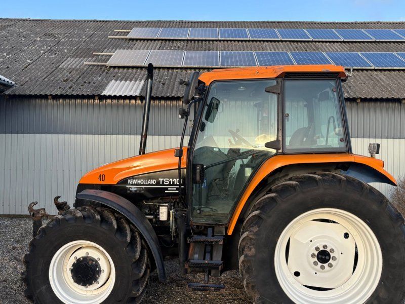 New Holland TS 110