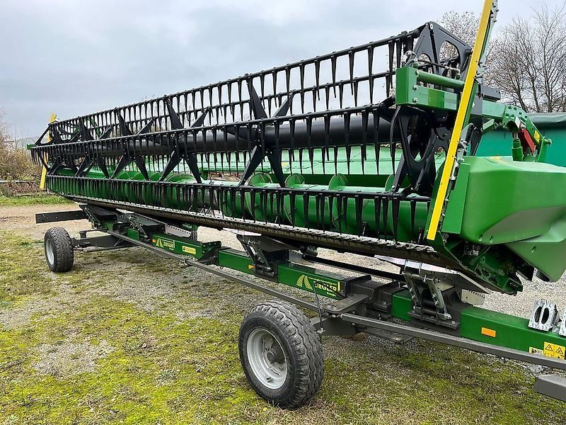John Deere T560i Hillmaster