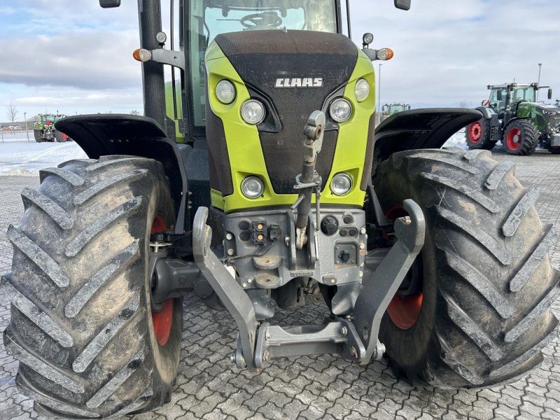 Claas AXION 830