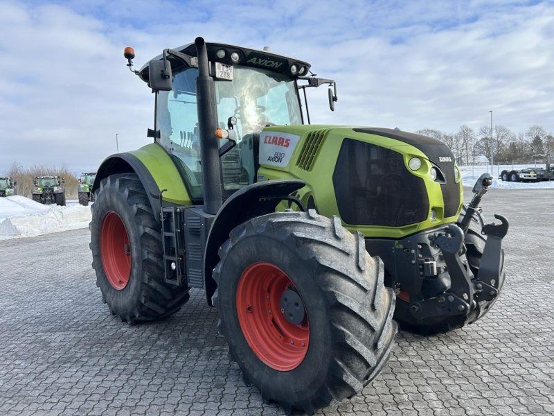 Claas AXION 830