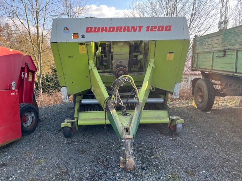 Claas Quadrant 1200
