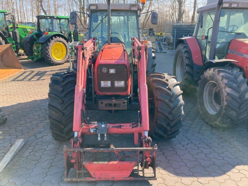 Massey Ferguson 4270
