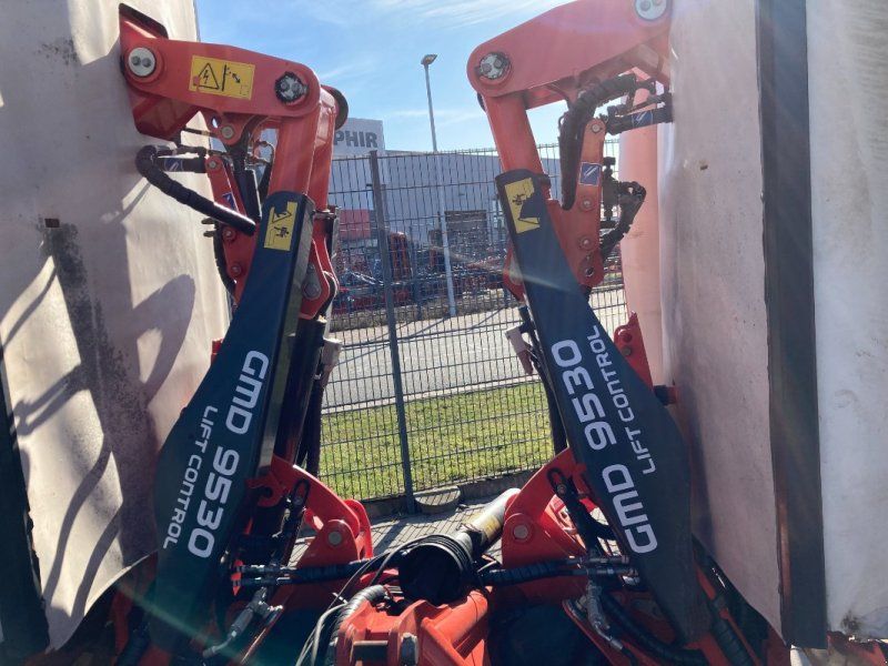 Kuhn GMD 9530 Lift Control