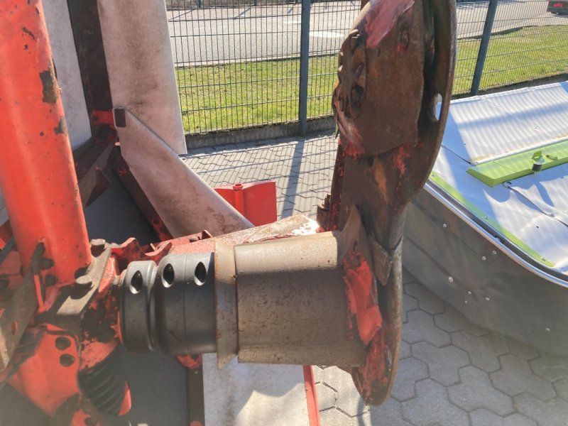 Kuhn GMD 9530 Lift Control