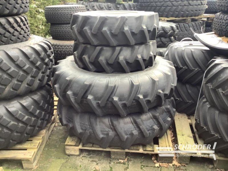 Massey Ferguson 9.5-16  + 13.6-28 KOMPLETTRÄDER (ISEKI)