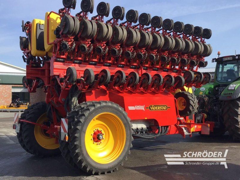 Väderstad TEMPO L 24