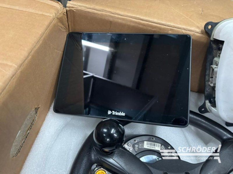 Trimble GFX 750 | SAT 900 | LENKRAD