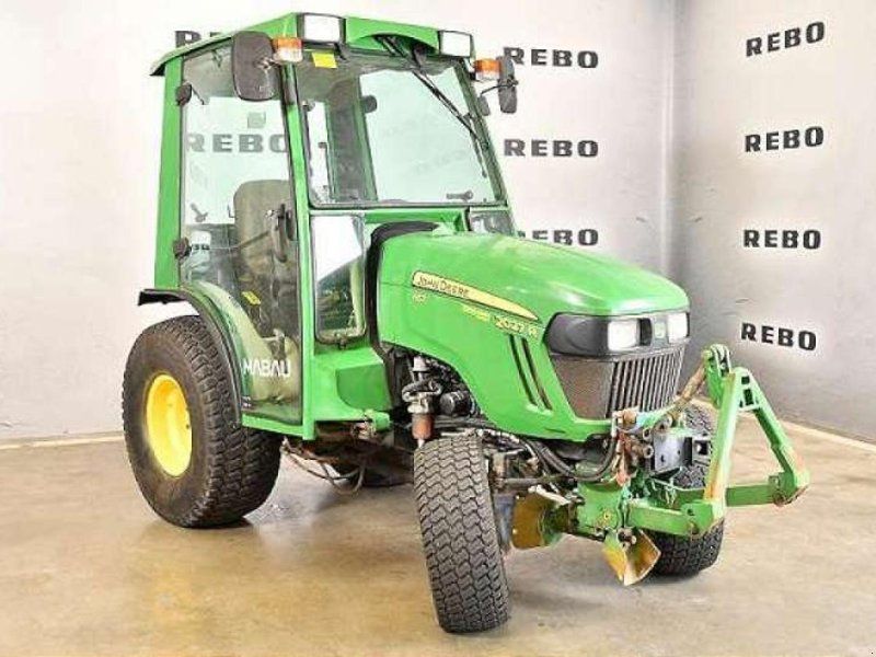 John Deere 2027R KOMPAKTTRAKTOR