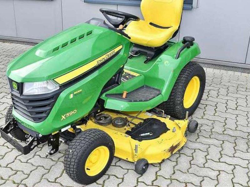 John Deere X590 RASEN