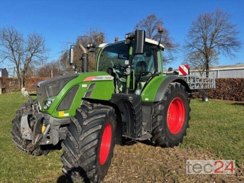 Fendt 724 S4 Profi Plus