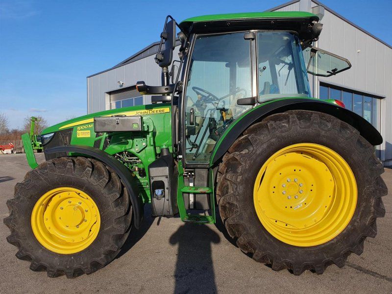 John Deere 5100M