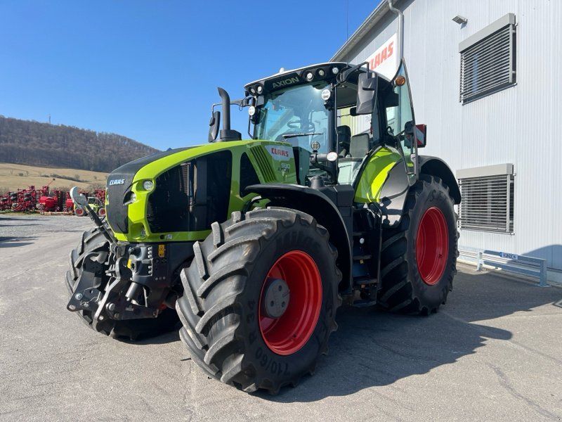 Claas Axion 930