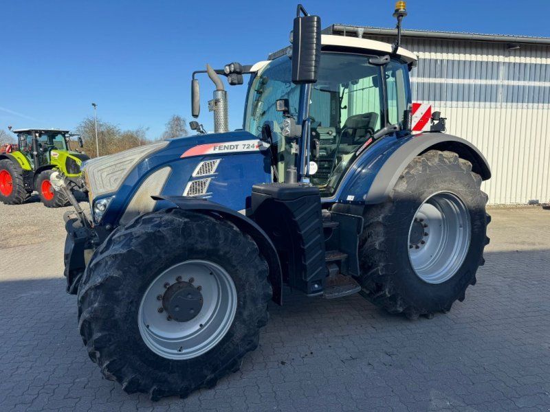 Fendt 724 VARIO Profi-Plus S4(inkl. RTK u. Section Control)