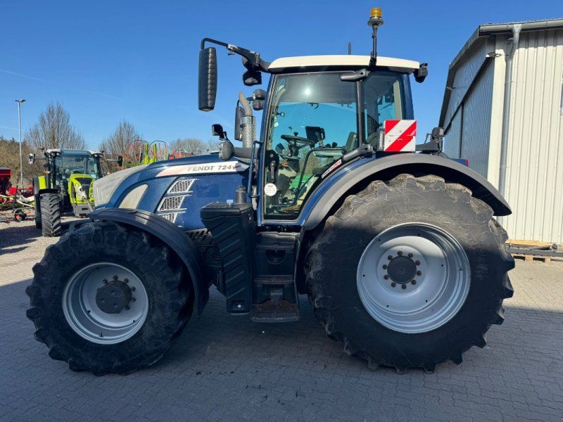 Fendt 724 VARIO Profi-Plus S4(inkl. RTK u. Section Control)