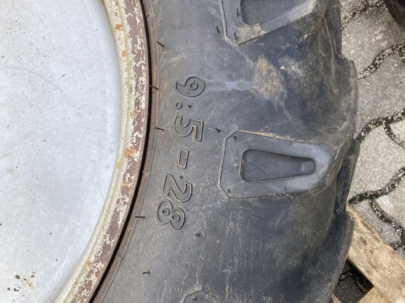 BKT Kulturräder 9,5-28